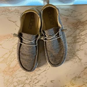 Worn one season. Great condition.